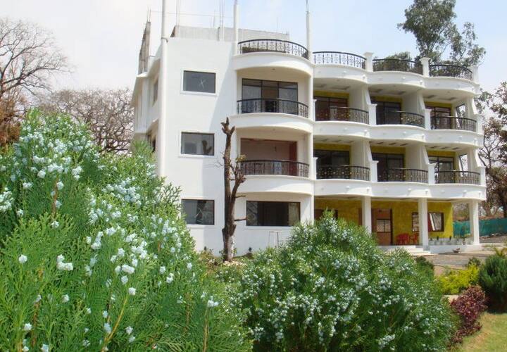 Wild Valley Resort, Parasia 4